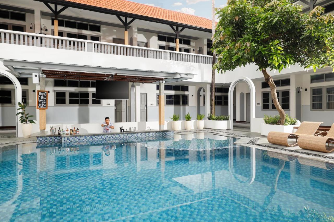 The Mahata Legian  Bagian luar foto